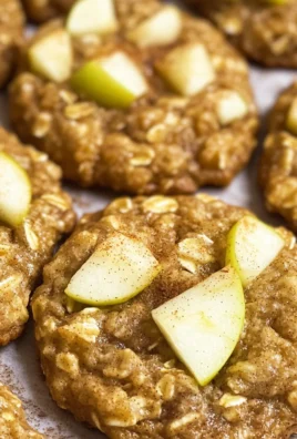 Apple Cinnamon Oatmeal Cookies