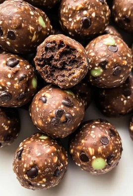 Mint Chocolate Chip Protein Balls