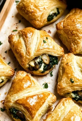Creamy Mushroom & Spinach Stuffed Pastry Bites