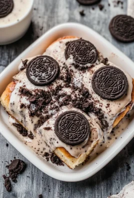 Oreo Cinnamon Rolls
