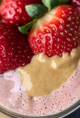 Strawberry Peanut Butter Smoothie