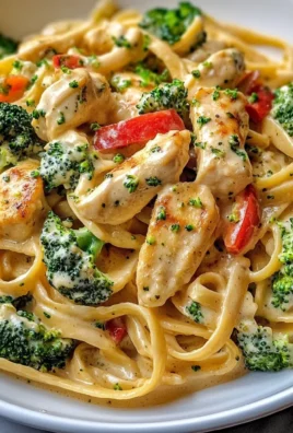 Creamy Chicken Fettuccine Alfredo with Broccoli & Bell Peppers