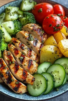 Grilled Chicken Bowl with Herb Potatoes, Broccoli & Fresh Veggies